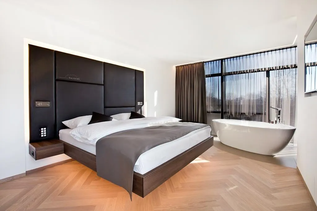 Cool Mama Hotel זלצבורג